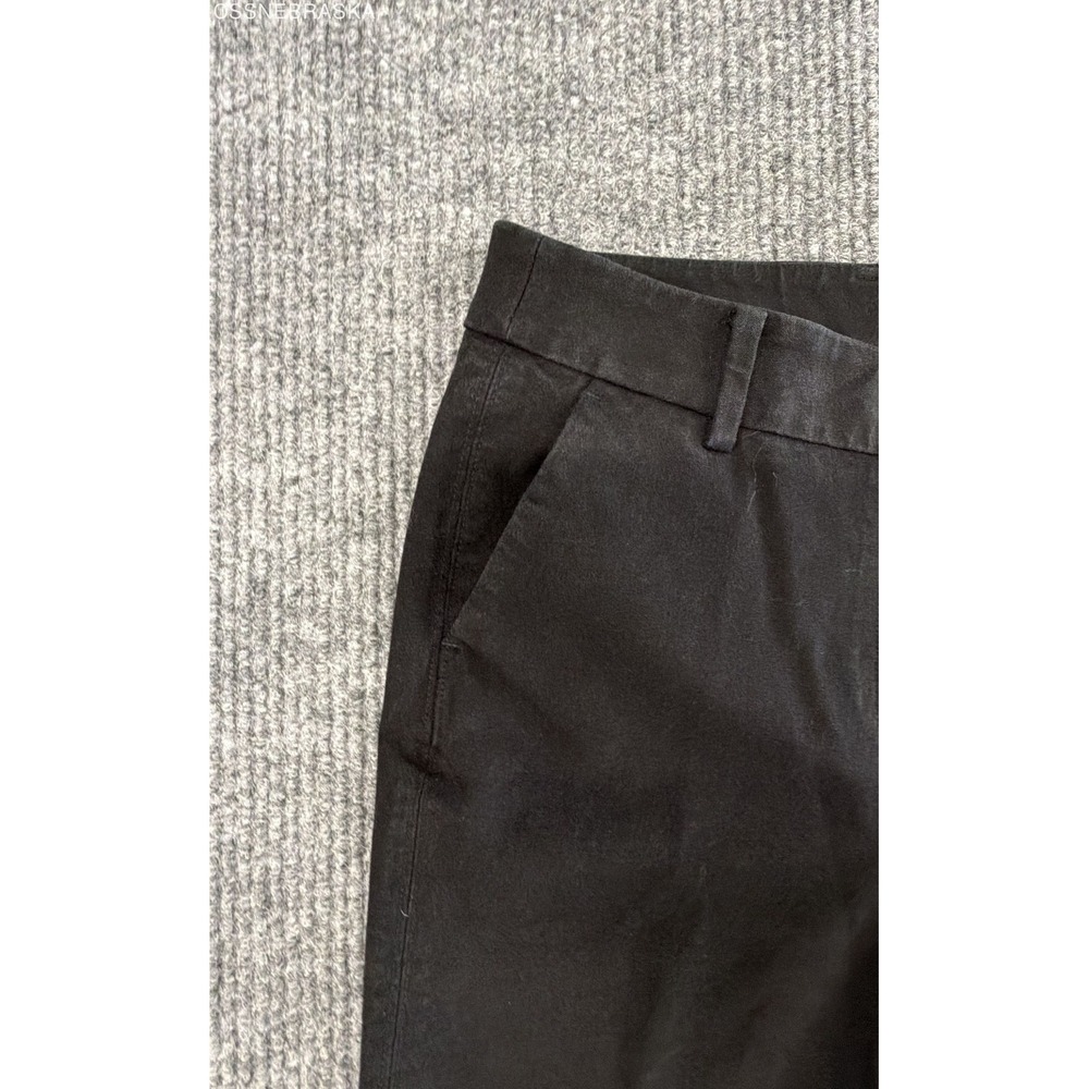Chico's Black Women's Flat Front Dress Pants - Size 4R - Picture 2 of 10